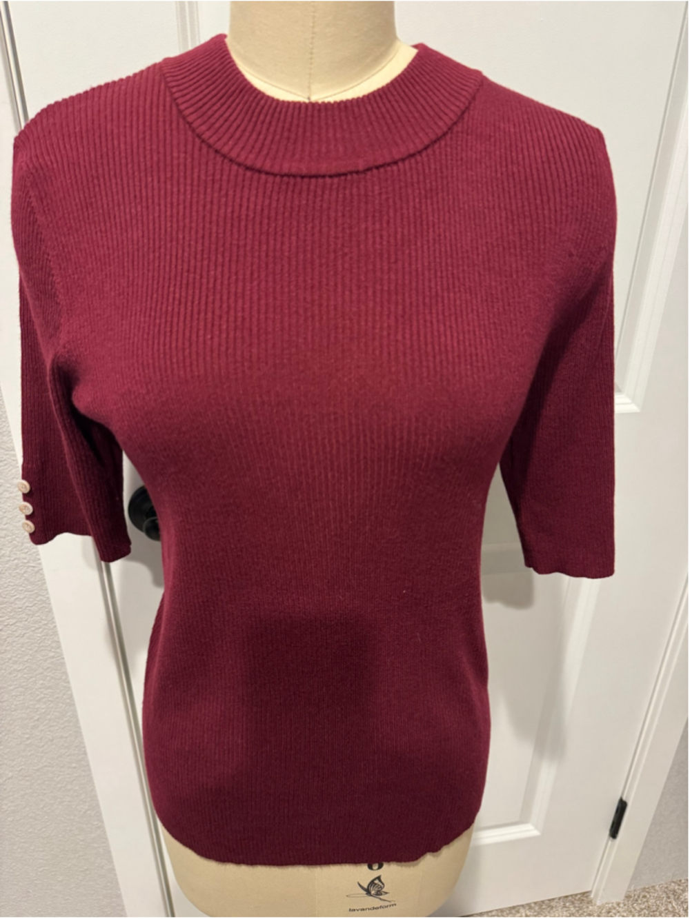 Women's Retrology Red Ribbed Short Sleeve Mock Turtleneck Sweater Size XL